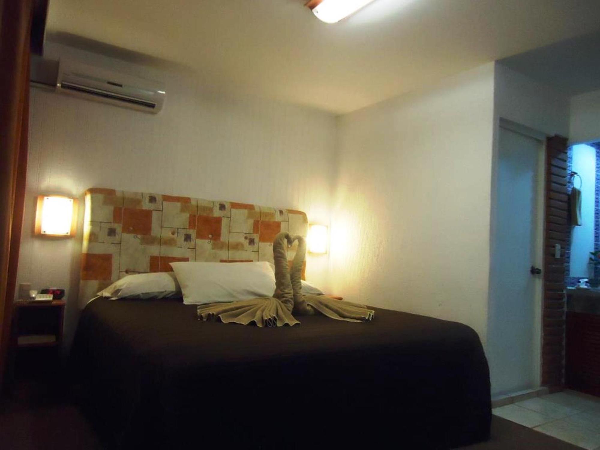Hotel Villa De Cortez Xicotepec de Juarez Екстер'єр фото