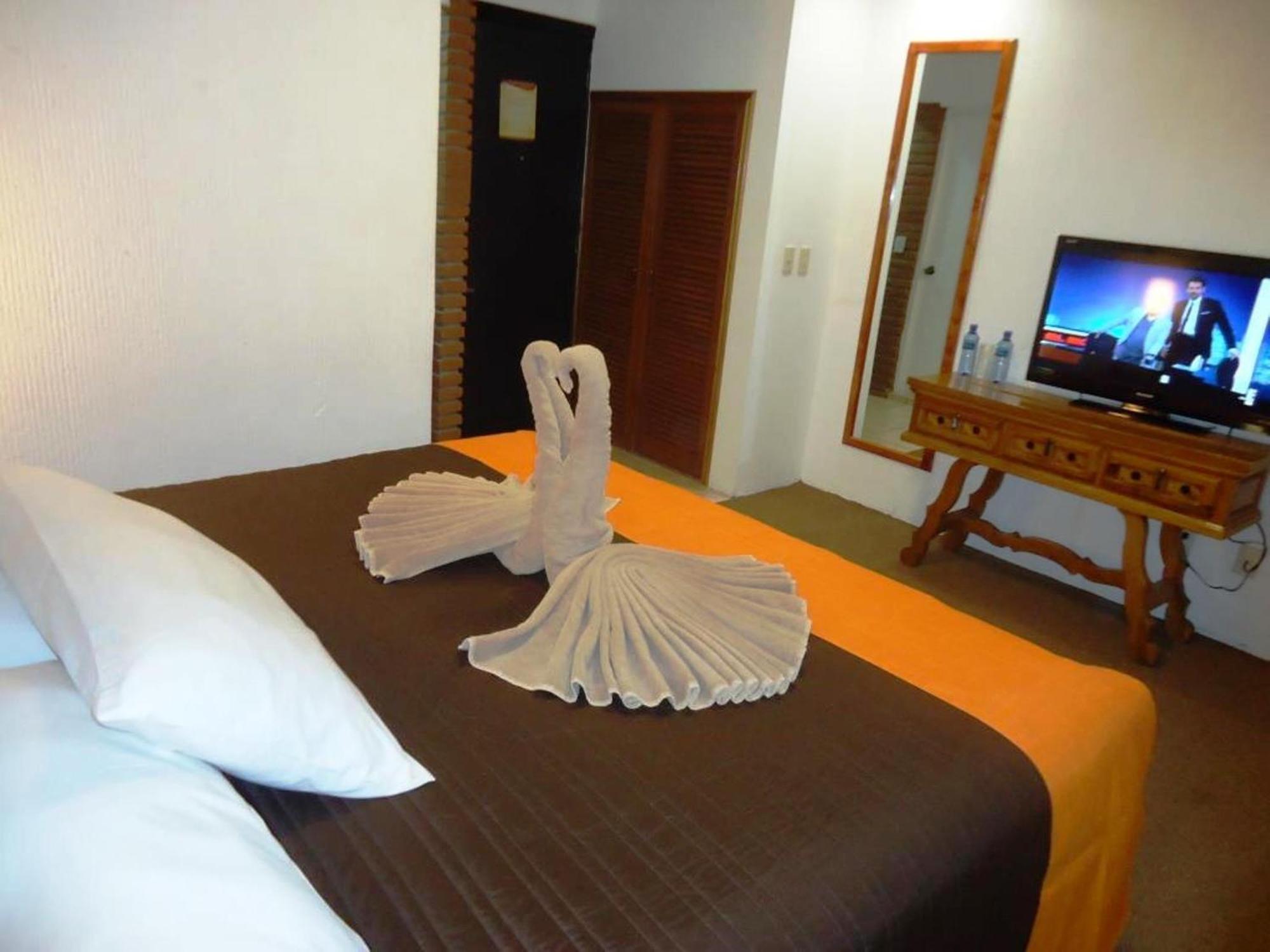 Hotel Villa De Cortez Xicotepec de Juarez Екстер'єр фото