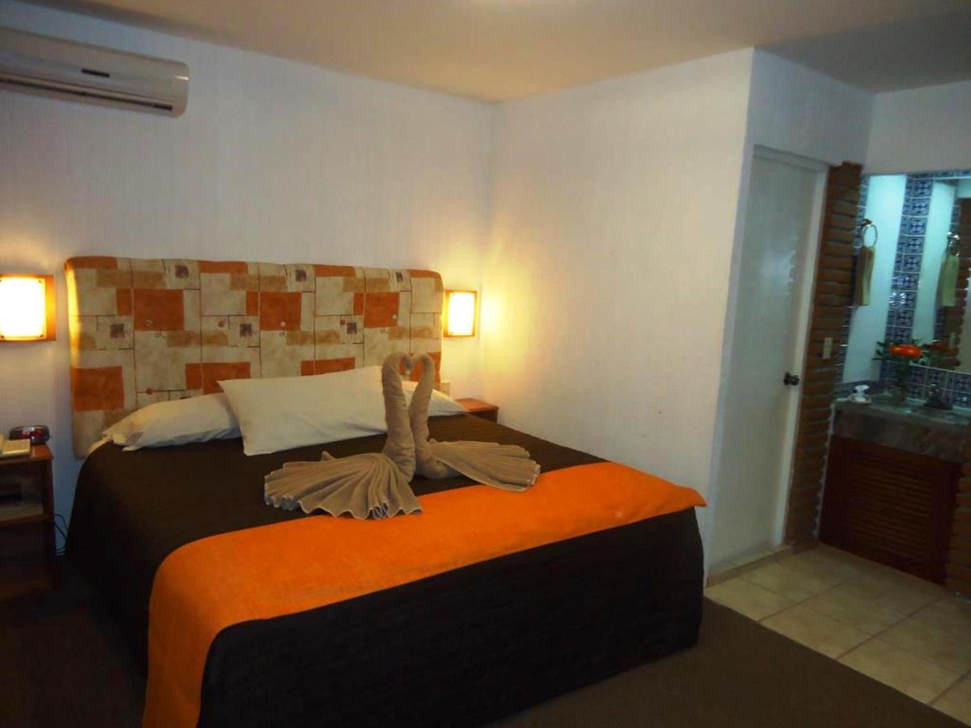 Hotel Villa De Cortez Xicotepec de Juarez Екстер'єр фото