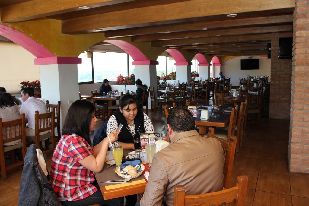 Hotel Villa De Cortez Xicotepec de Juarez Екстер'єр фото